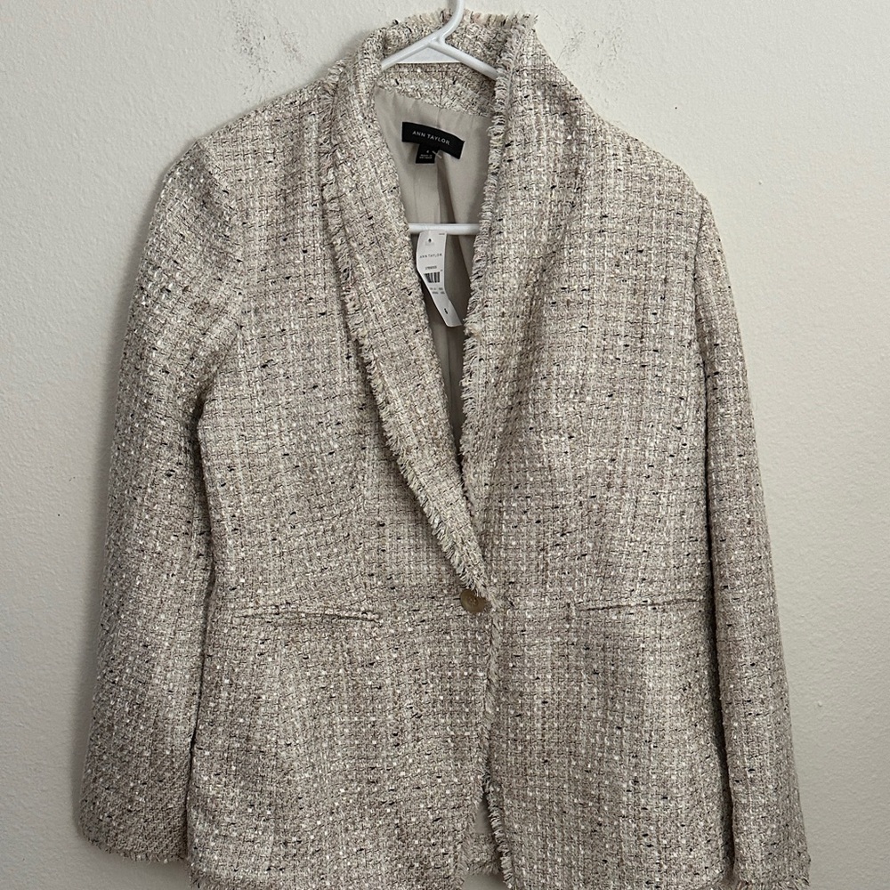 Ann Taylor Women's Beige Tweed Blazer